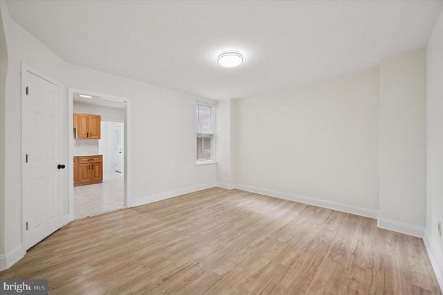 5232 ARLINGTON ST, Philadelphia, PA 19131