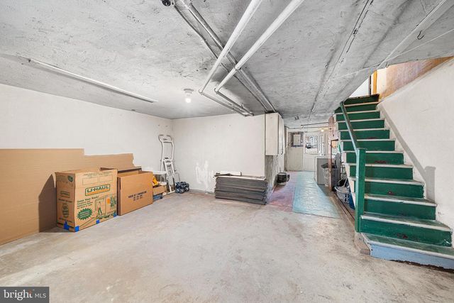 223 SAINT LAURENCE RD, Upper Darby, PA 19082