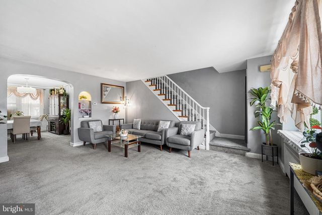 223 SAINT LAURENCE RD, Upper Darby, PA 19082