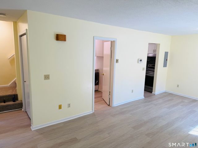 64 Deerwood Lane 2, Waterbury, CT 06704
