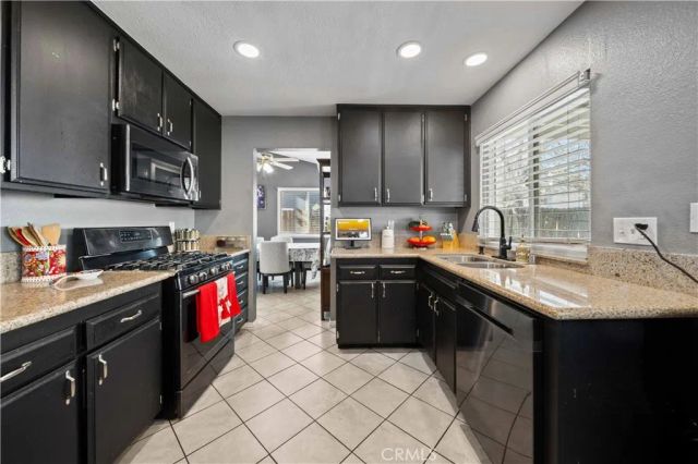 3525 W Avenue J3, Lancaster, CA 93536