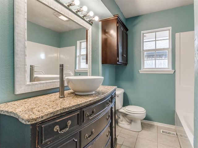 5812 NW 83rd Street, Oklahoma City, OK 73132