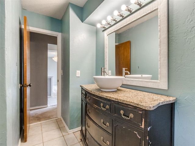 5812 NW 83rd Street, Oklahoma City, OK 73132