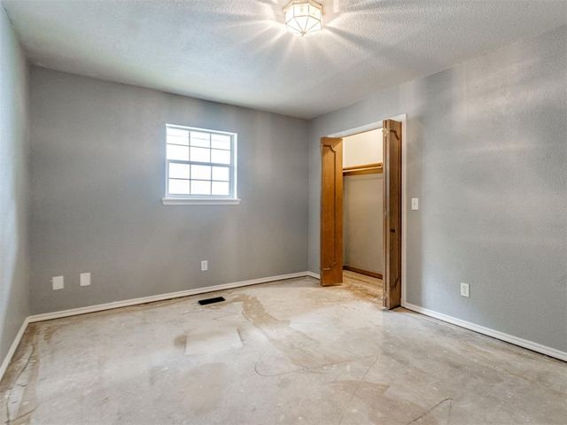 5812 NW 83rd Street, Oklahoma City, OK 73132