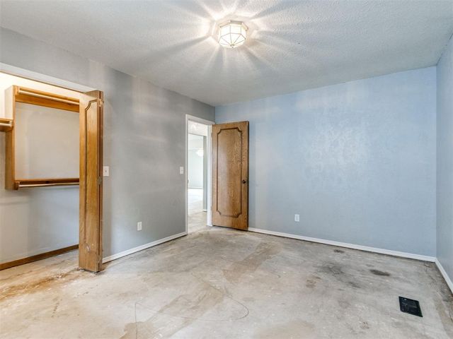 5812 NW 83rd Street, Oklahoma City, OK 73132