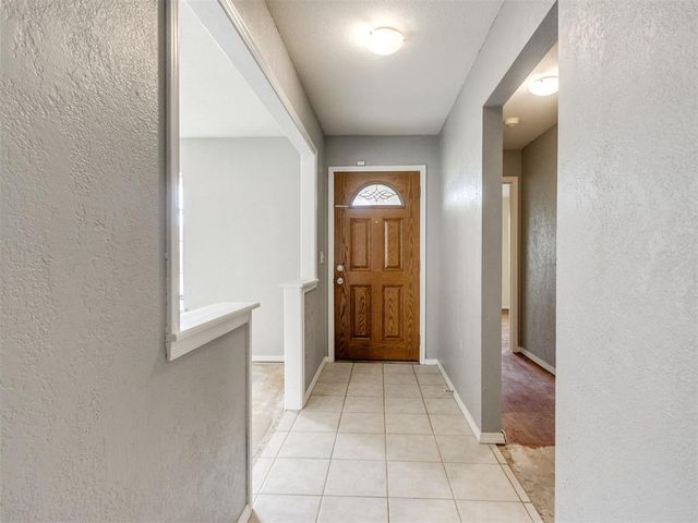 5812 NW 83rd Street, Oklahoma City, OK 73132