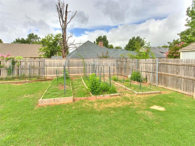 5812 NW 83rd Street, Oklahoma City, OK 73132
