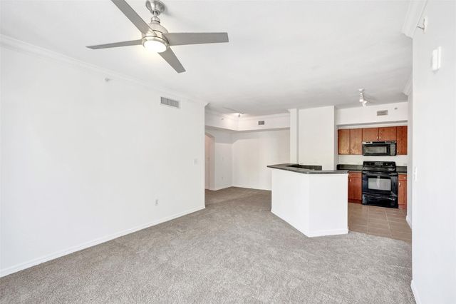 9172 Collins Avenue 302, Surfside, FL 33154