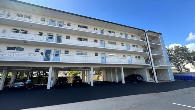 1967 S Ocean Blvd Apt 329D 329-D, Lauderdale By The Sea, FL 33062
