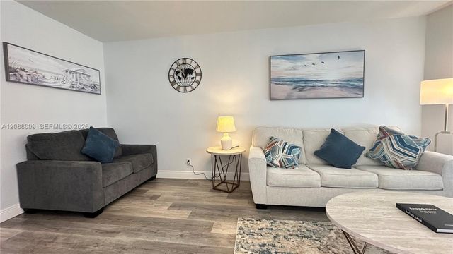 1967 S Ocean Blvd Apt 329D 329-D, Lauderdale By The Sea, FL 33062
