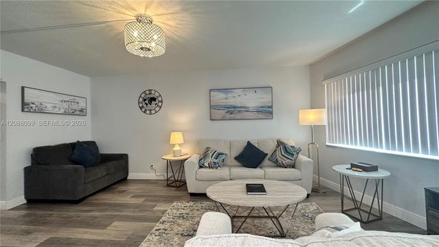 1967 S Ocean Blvd Apt 329D 329-D, Lauderdale By The Sea, FL 33062