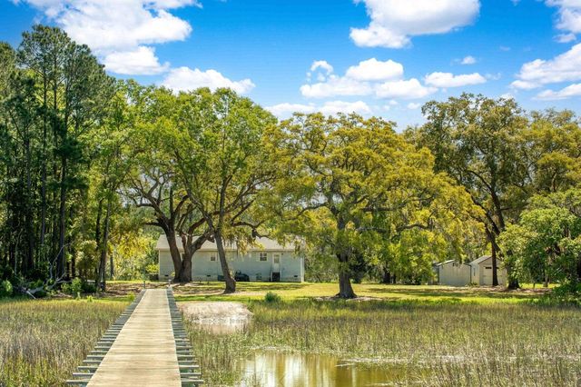 3398 Freeman Hill Road, Johns Island, SC 29455