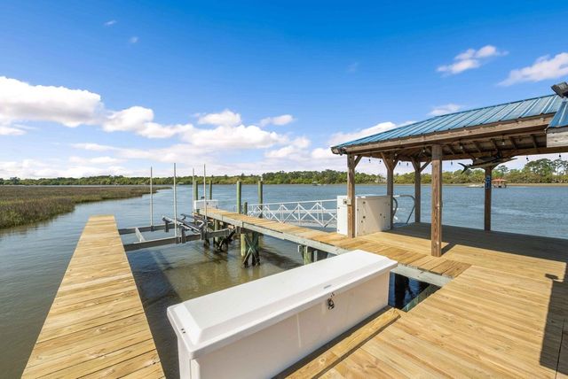 3398 Freeman Hill Road, Johns Island, SC 29455