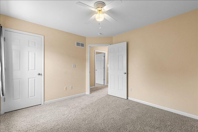 550 Lambert DRIVE, Slinger, WI 53086
