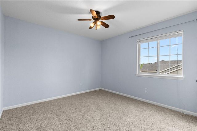 550 Lambert DRIVE, Slinger, WI 53086