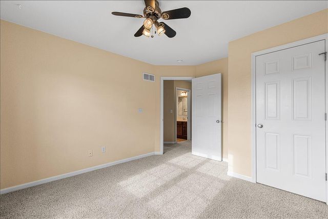 550 Lambert DRIVE, Slinger, WI 53086