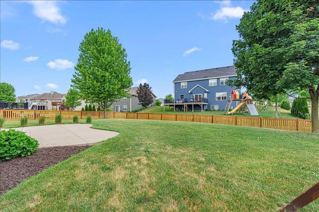 550 Lambert DRIVE, Slinger, WI 53086