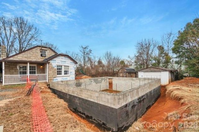 204 W C Avenue, Salisbury, NC 28144