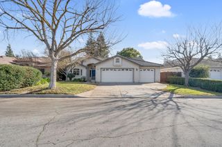 8590 N Sierra Vista Avenue, Fresno, CA 93720