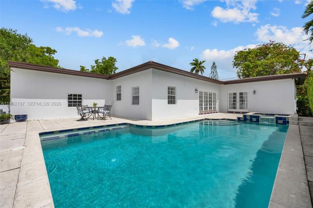 1540 Urbino Ave, Coral Gables, FL 33146