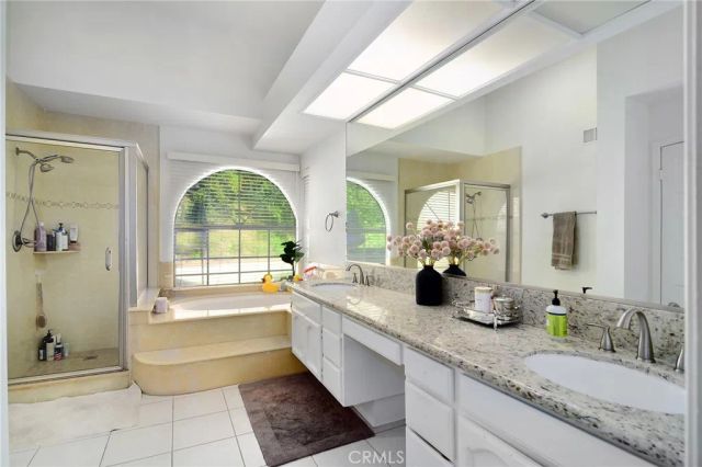 23825 Strathern, West Hills, CA 91304