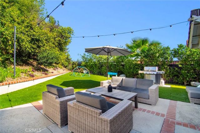 23825 Strathern, West Hills, CA 91304