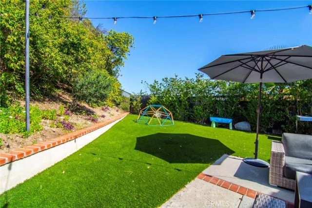 23825 Strathern, West Hills, CA 91304