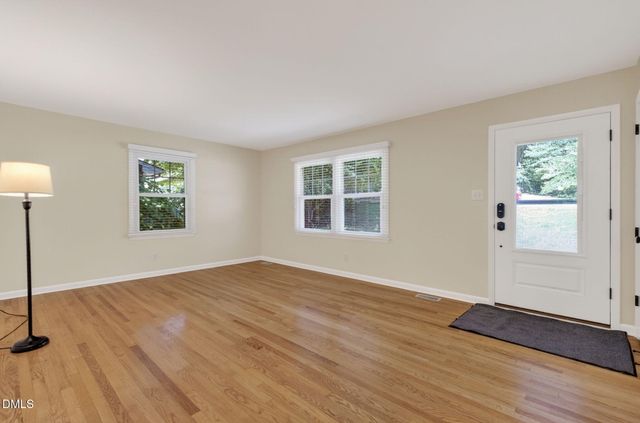 1224 Pineview Drive, Raleigh, NC 27606