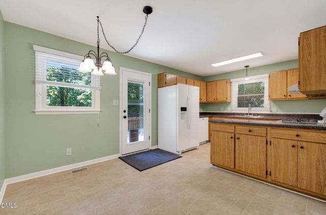 1224 Pineview Drive, Raleigh, NC 27606
