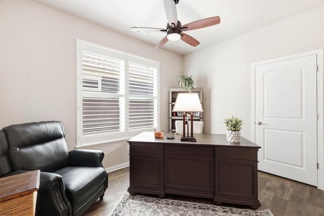 2404 E Baldeagle Drive, Appleton, WI 54913