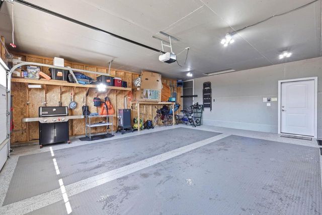 2404 E Baldeagle Drive, Appleton, WI 54913