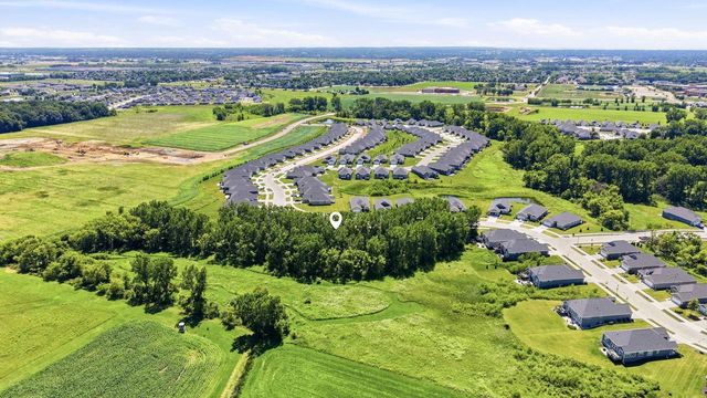 2404 E Baldeagle Drive, Appleton, WI 54913