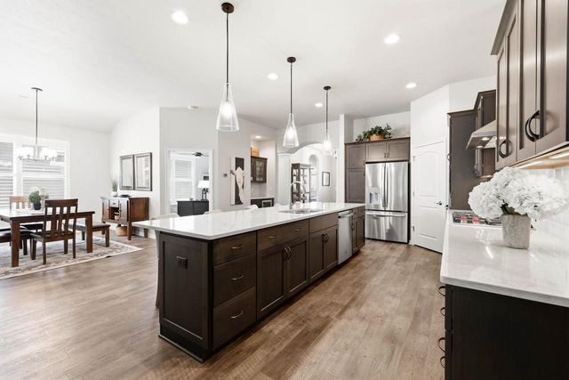 2404 E Baldeagle Drive, Appleton, WI 54913