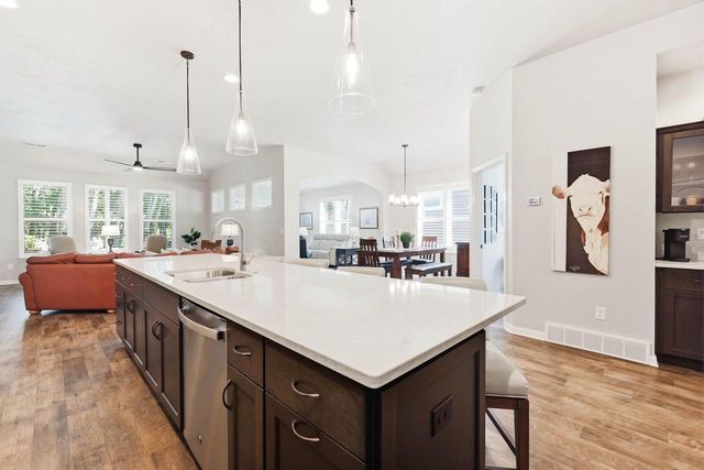 2404 E Baldeagle Drive, Appleton, WI 54913