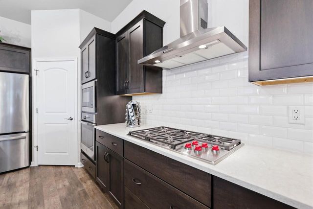 2404 E Baldeagle Drive, Appleton, WI 54913