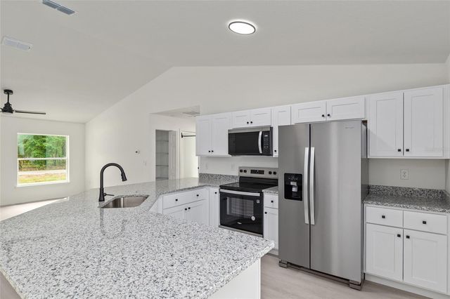 22085 SW ANCHOR BOULEVARD, Dunnellon, FL 34431