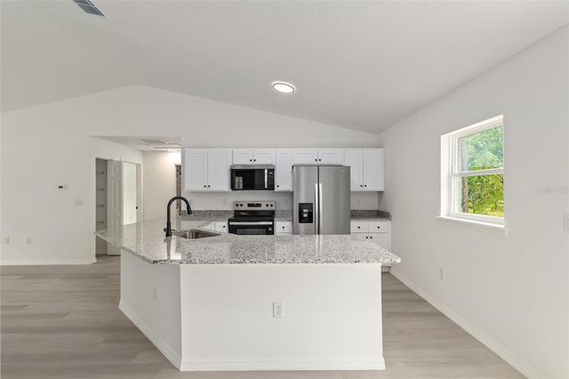 22085 SW ANCHOR BOULEVARD, Dunnellon, FL 34431