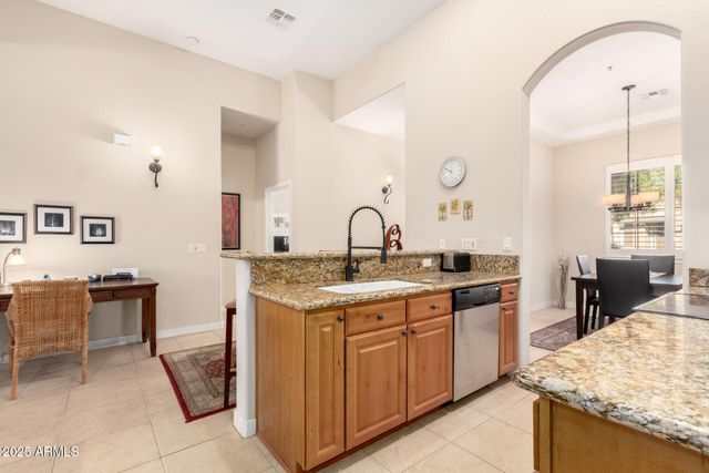 4241 N PEBBLECREEK Parkway 2, Goodyear, AZ 85395