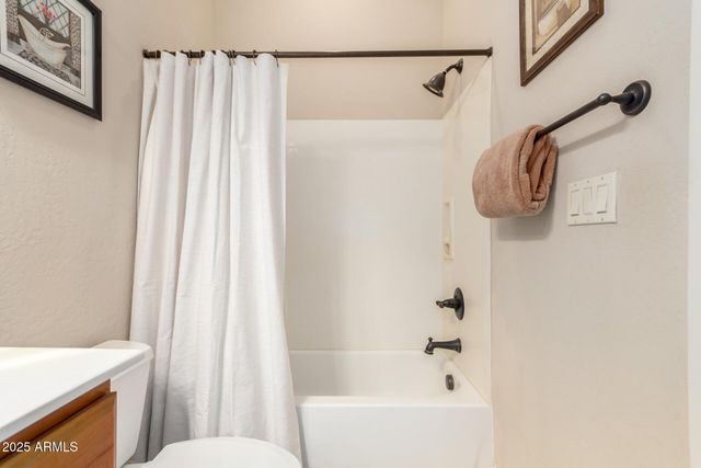 4241 N PEBBLECREEK Parkway 2, Goodyear, AZ 85395