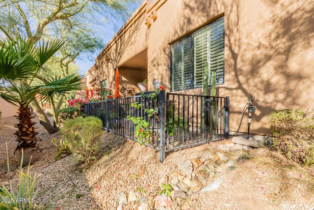 4241 N PEBBLECREEK Parkway 2, Goodyear, AZ 85395