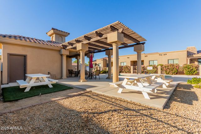 4241 N PEBBLECREEK Parkway 2, Goodyear, AZ 85395