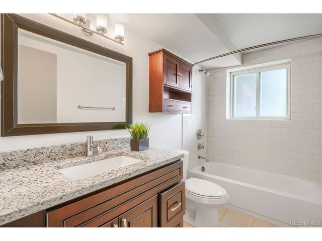 352 S Lafayette St 402, Denver, CO 80209