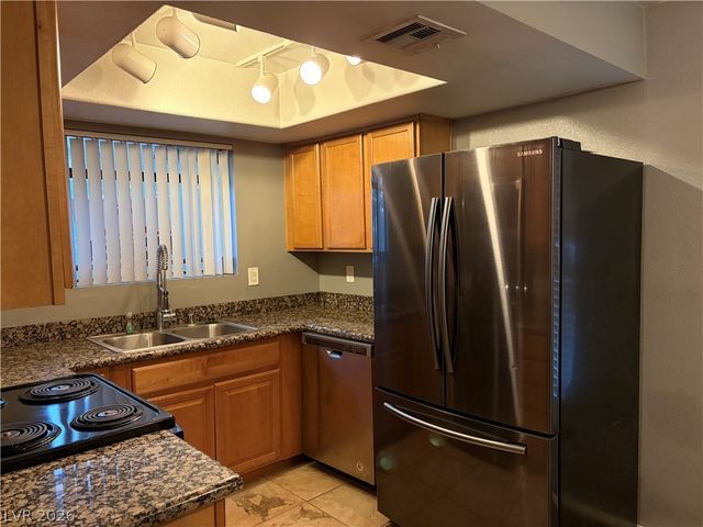 7300 Pirates Cove Road 2005, Las Vegas, NV 89145