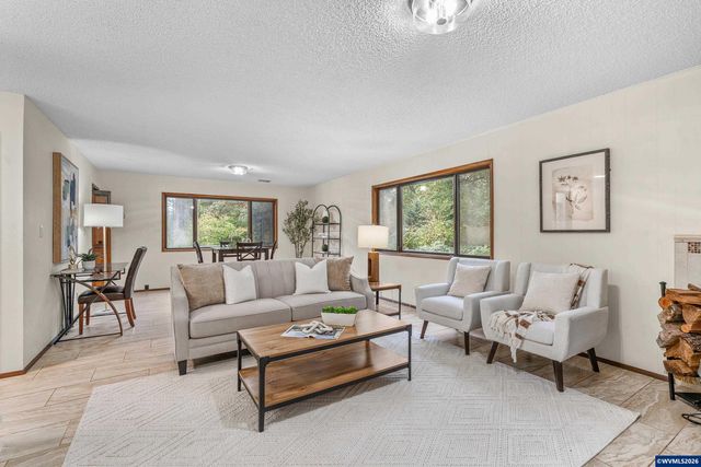7555 NW McDonald Cir, Corvallis, OR 97330