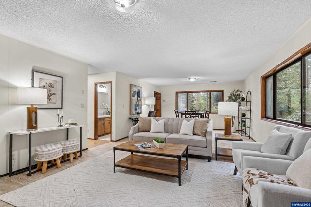 7555 NW McDonald Cir, Corvallis, OR 97330