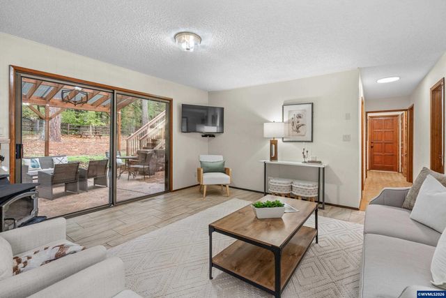 7555 NW McDonald Cir, Corvallis, OR 97330
