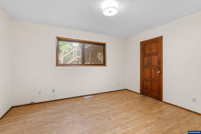 7555 NW McDonald Cir, Corvallis, OR 97330