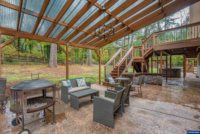 7555 NW McDonald Cir, Corvallis, OR 97330