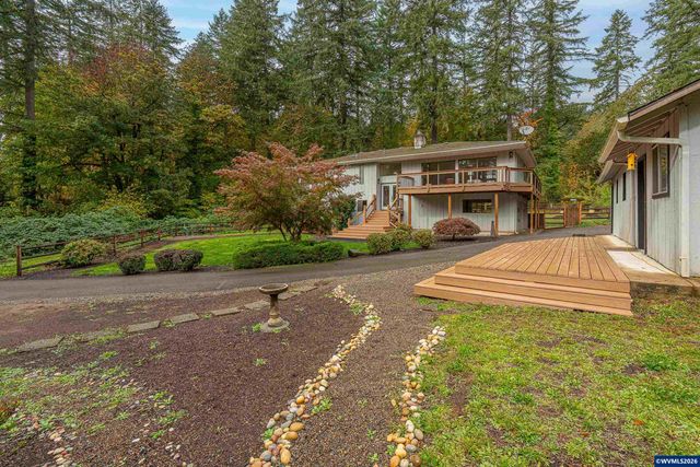 7555 NW McDonald Cir, Corvallis, OR 97330