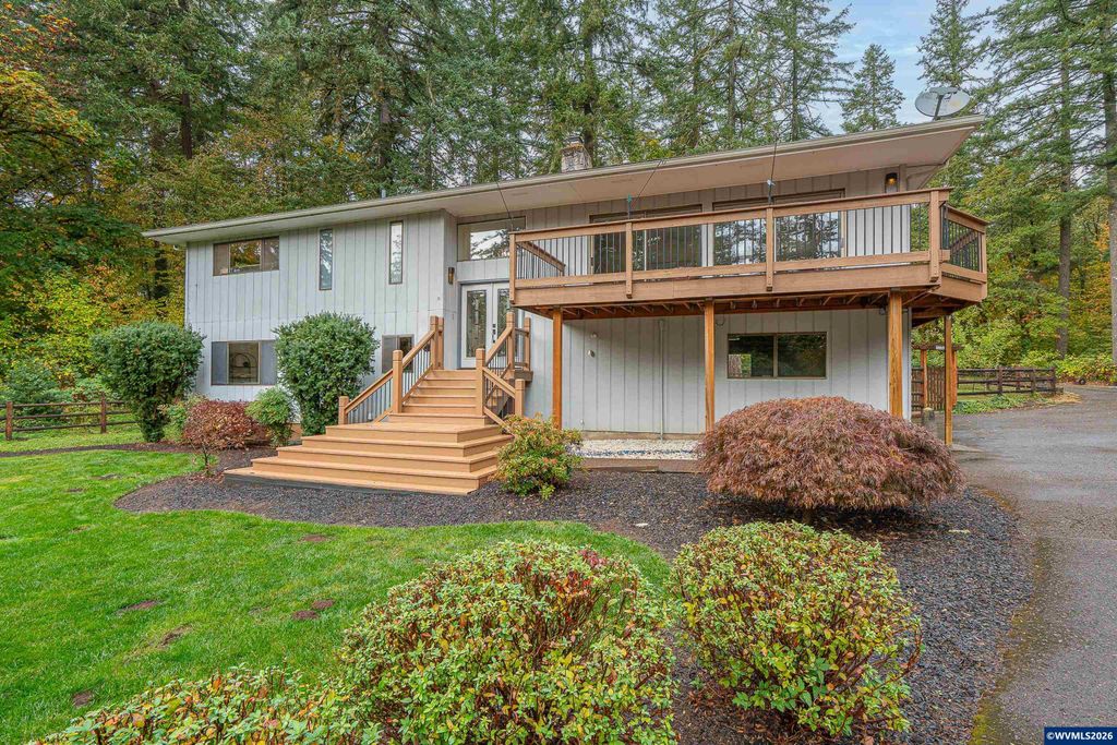 7555 NW McDonald Cir, Corvallis, OR 97330